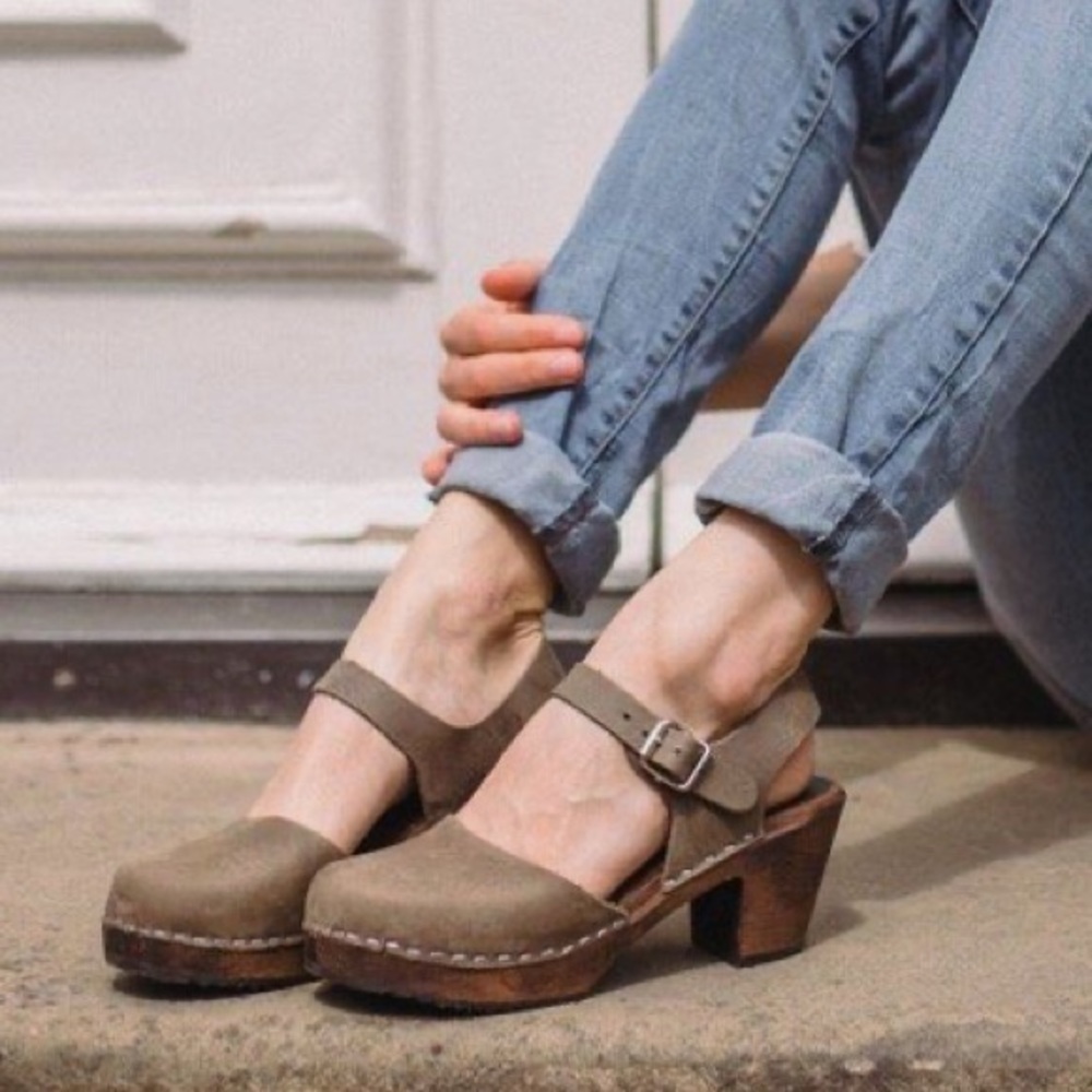 LOTTA From Stockholm Highwood Taupe Oiled Nubuck Clogs - 10